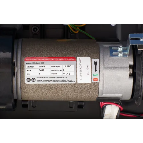 Беговая дорожка Titanium Masters Slimtech S60, белая